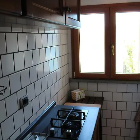 La Casetta Superior Apartment *
